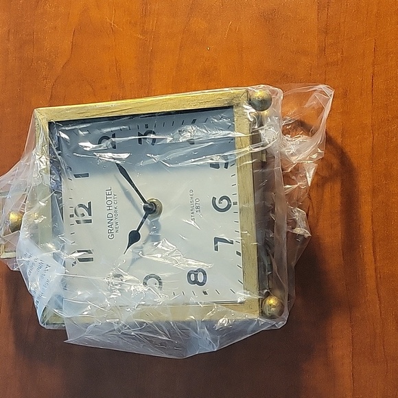 Nikky Home Gold Table Clock New - Picture 8 of 14
